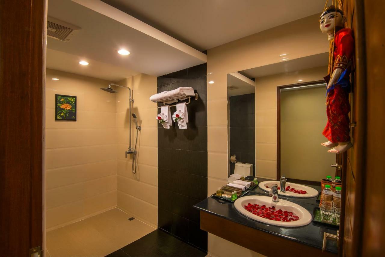 Royal 3* Bagan